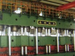 YND89系列汽车纵梁成型完美体育平台